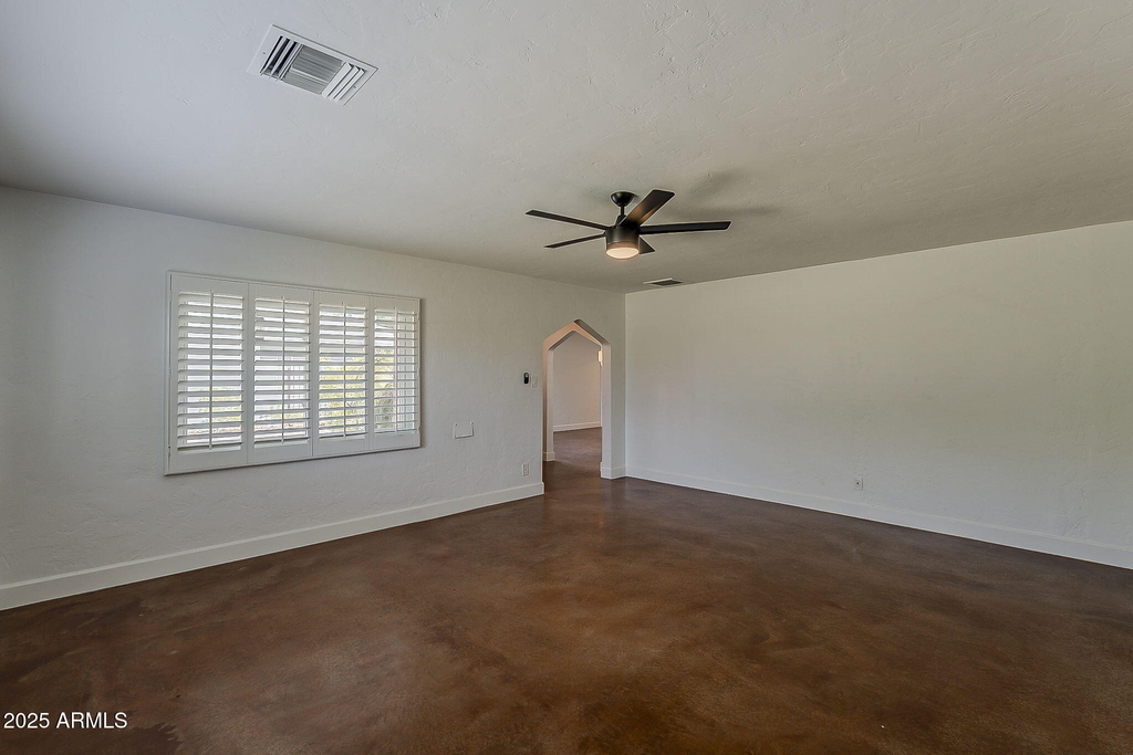 331 W Edgemont Avenue - Photo 6