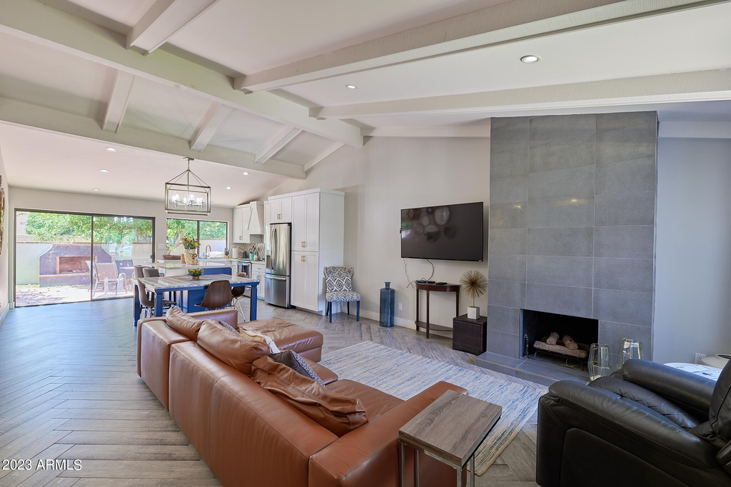 5750 N Scottsdale Road - Photo 1