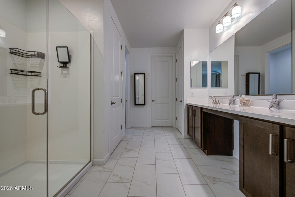 11341 E Ulysses Avenue - Photo 32