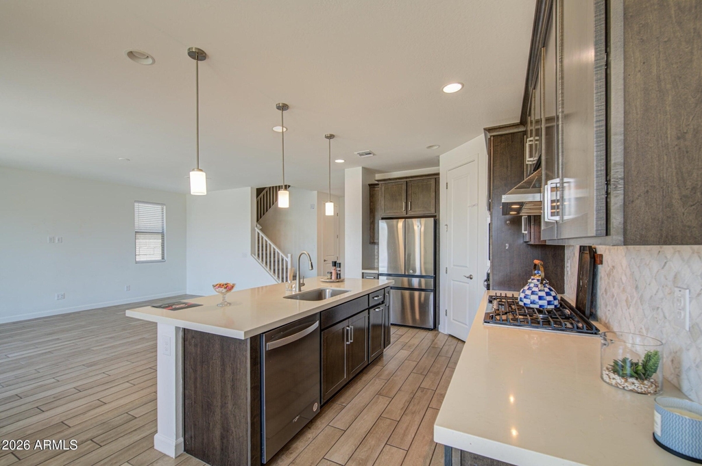 11341 E Ulysses Avenue - Photo 5