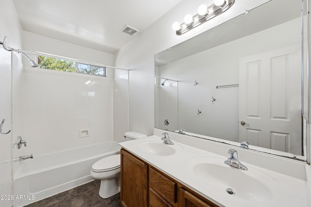 17137 W Port Royale Lane - Photo 24