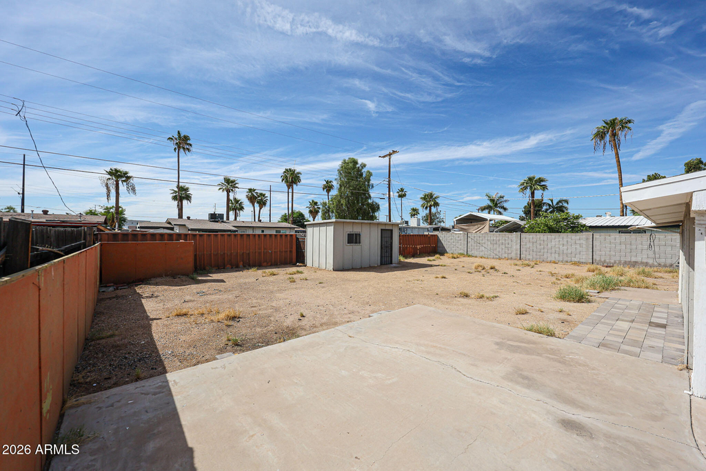 3813 W Meadowbrook Avenue - Photo 25