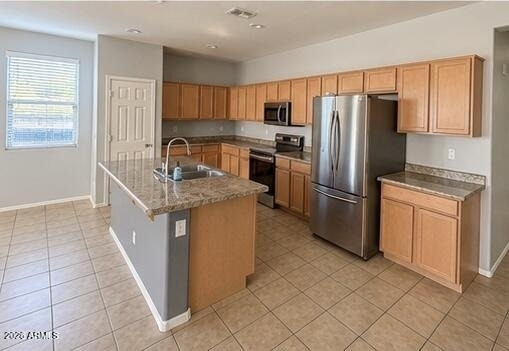 16366 W Moreland Street - Photo 4