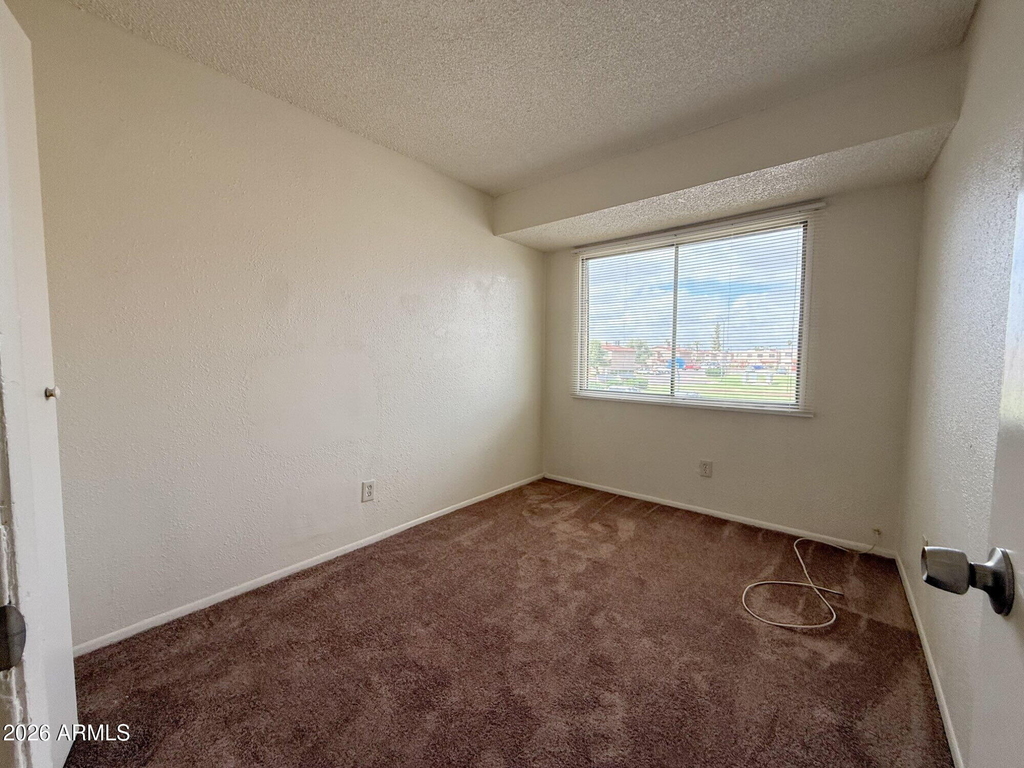 5039 N 39th Lane - Photo 17