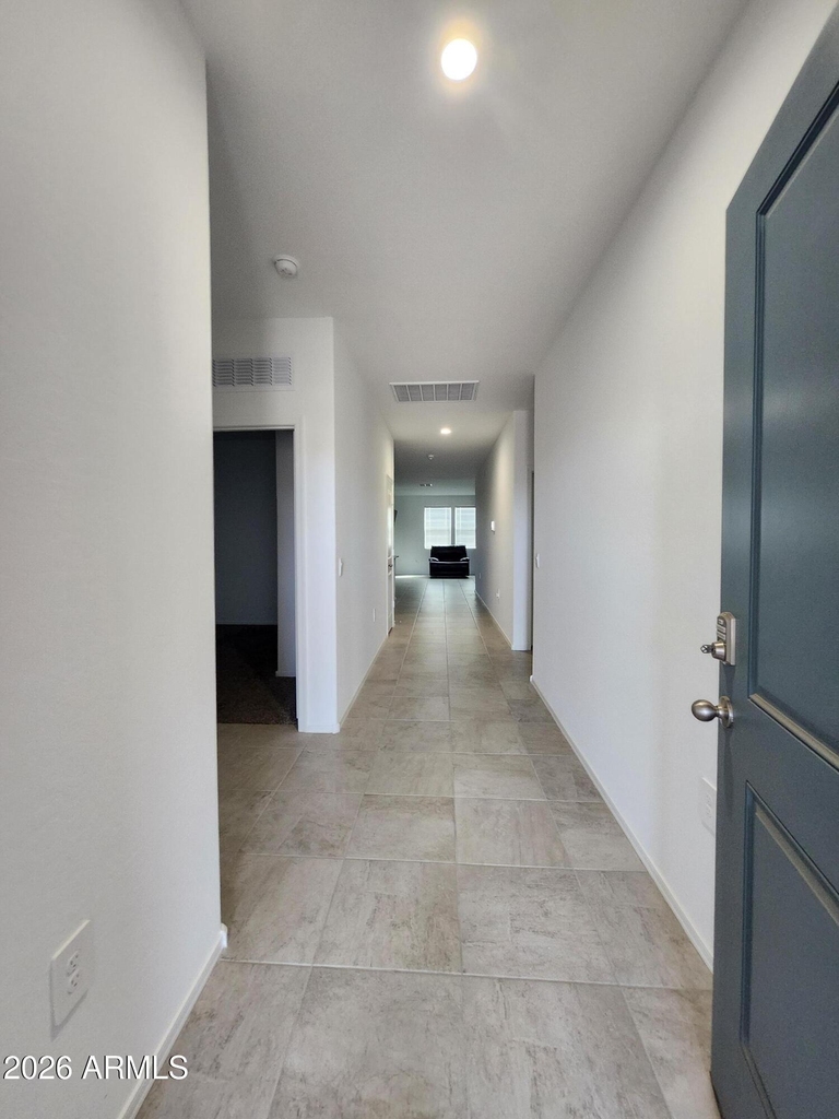 701 N 13th Place - Photo 6