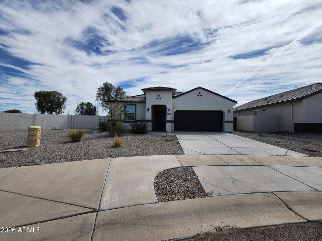 701 N 13th Place - Photo 0