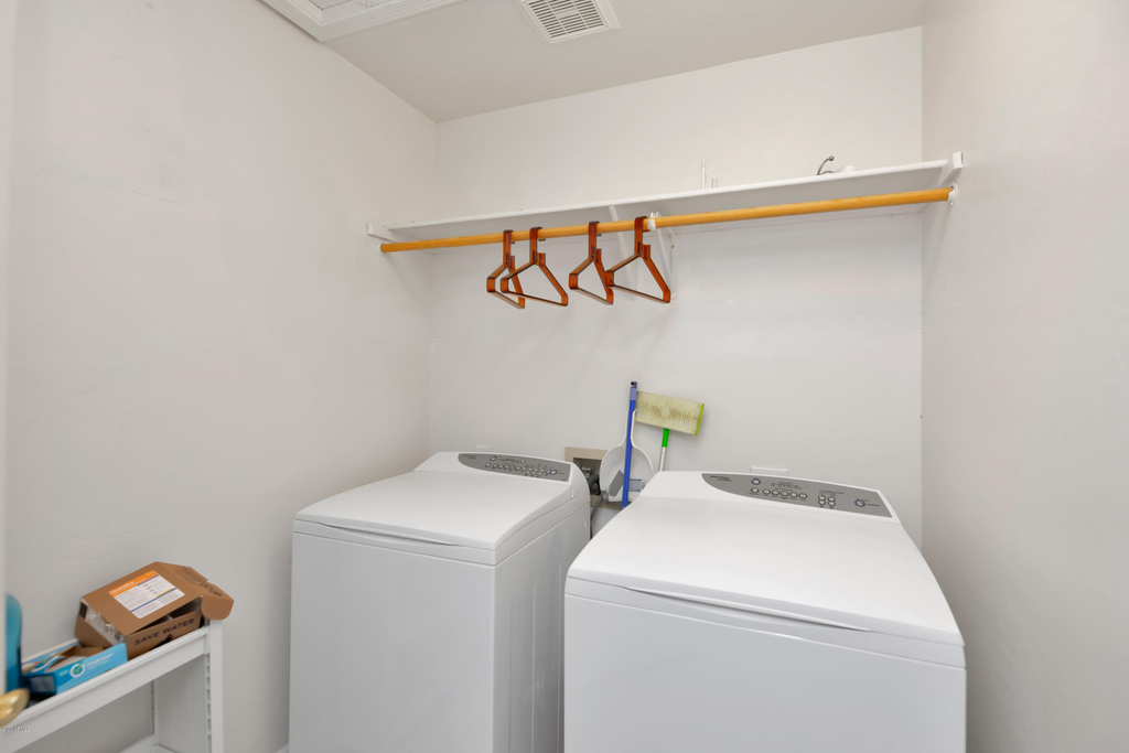 10304 E Penstamin Drive - Photo 19