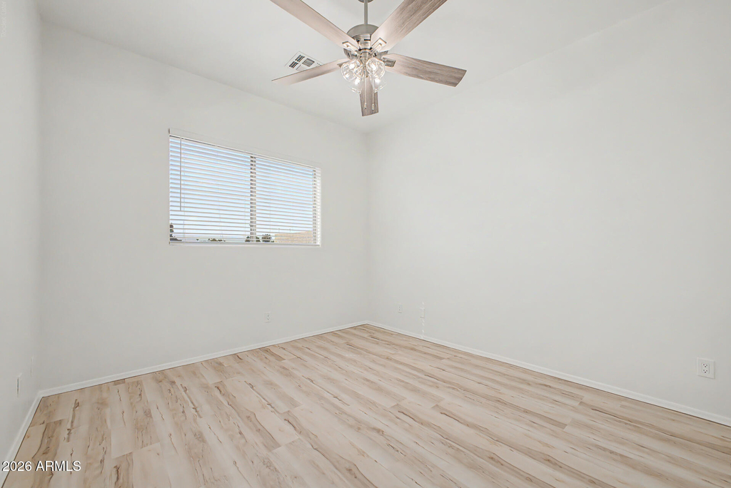 2241 E Pinchot Avenue - Photo 22
