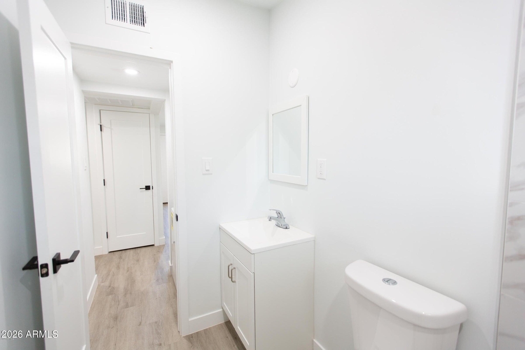 1605 E Montebello Avenue - Photo 10