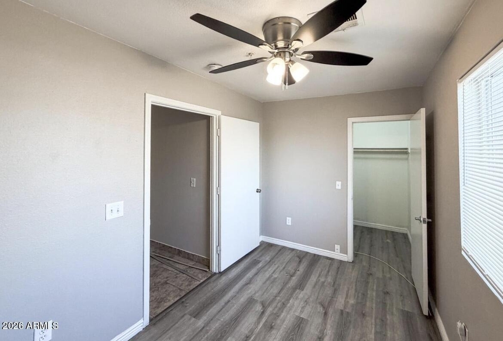 6301 W Earll Drive - Photo 16