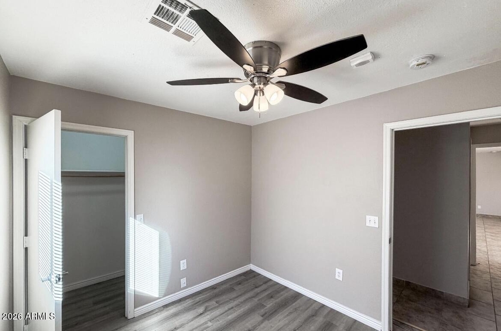 6301 W Earll Drive - Photo 15
