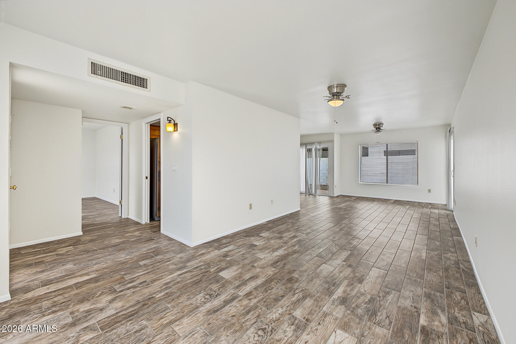 932 E Michigan Avenue - Photo 5