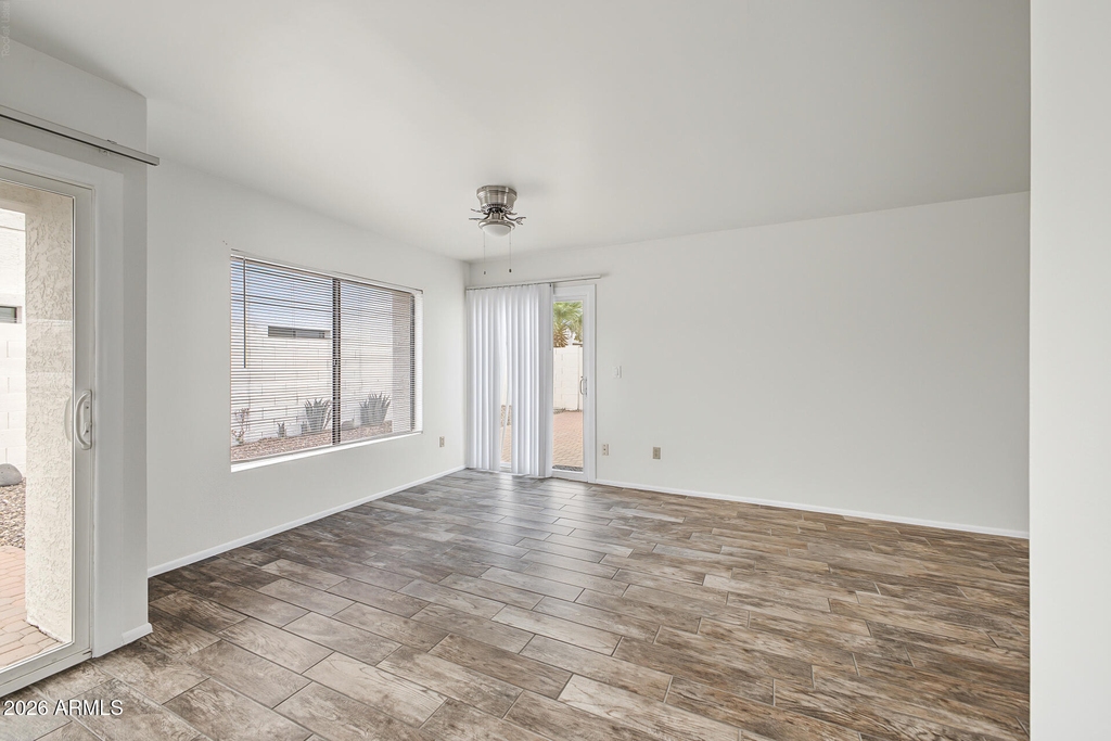 932 E Michigan Avenue - Photo 9