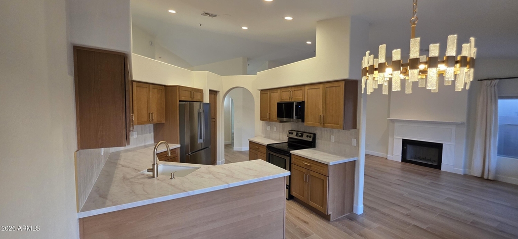 19116 N 91st Street - Photo 4
