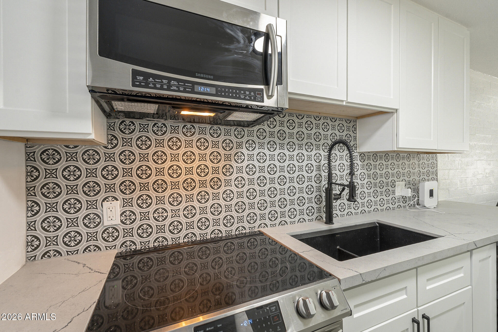 4701 N 68th Street - Photo 2