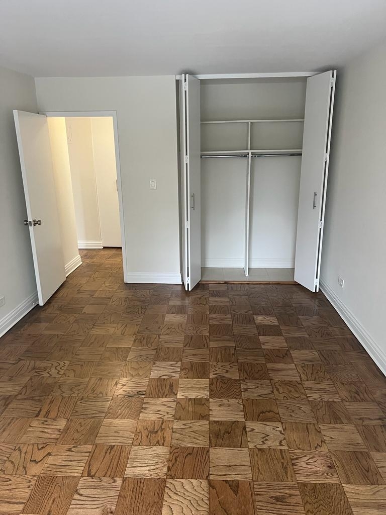 East 71st Street - Photo 6