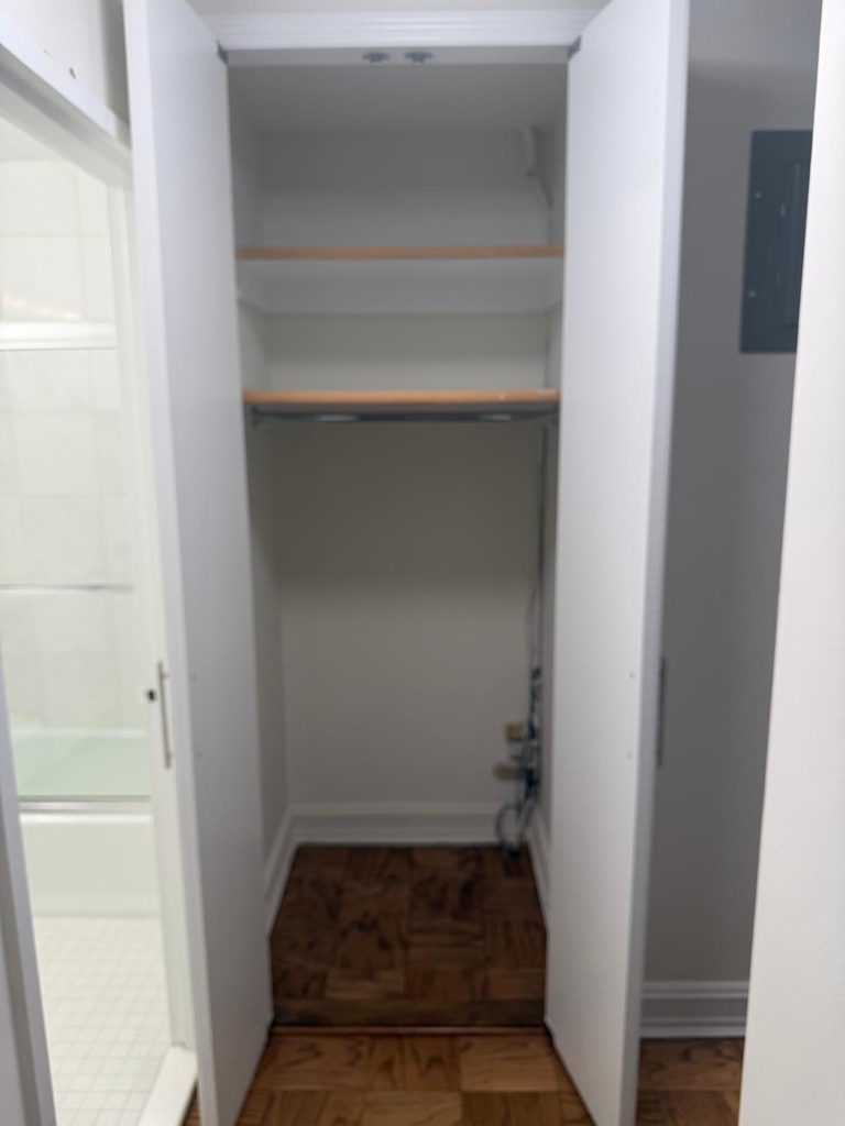 East 71st Street - Photo 6