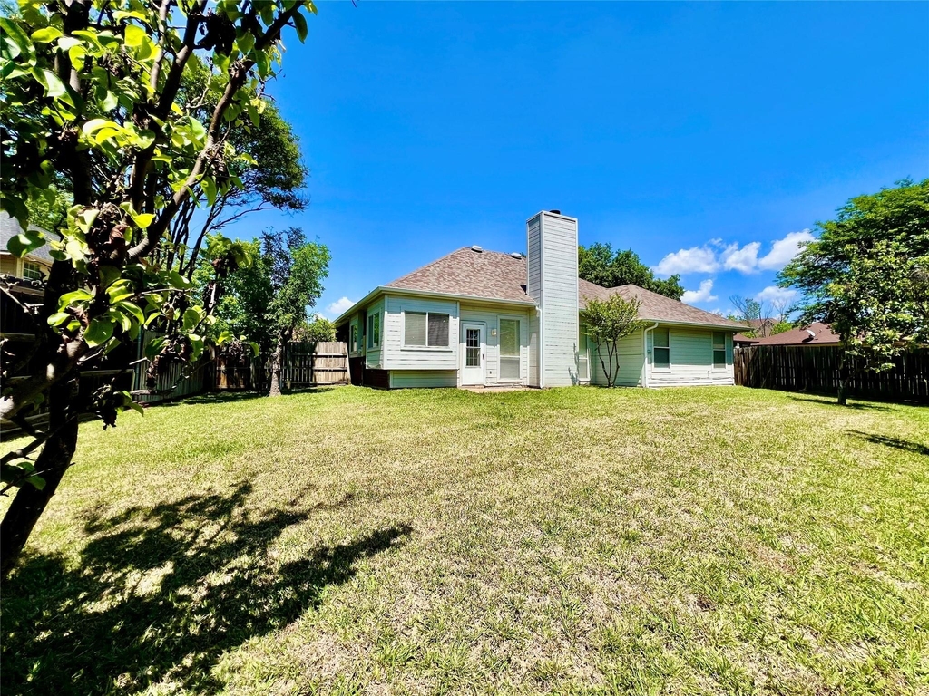 2735 Wentworth Drive - Photo 37