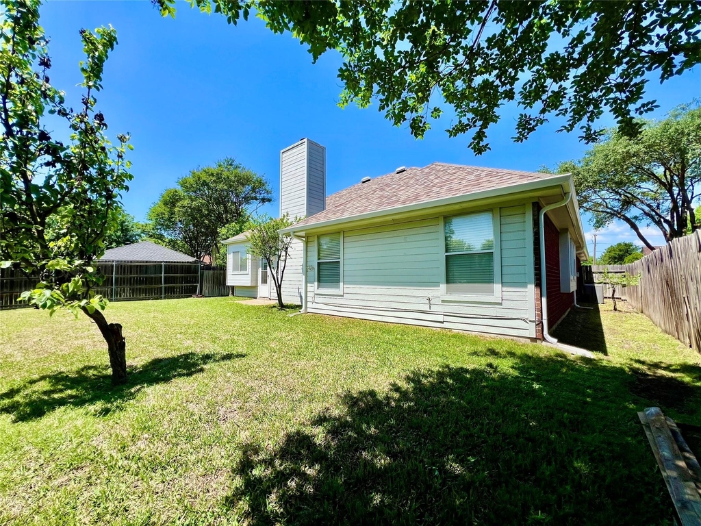 2735 Wentworth Drive - Photo 38