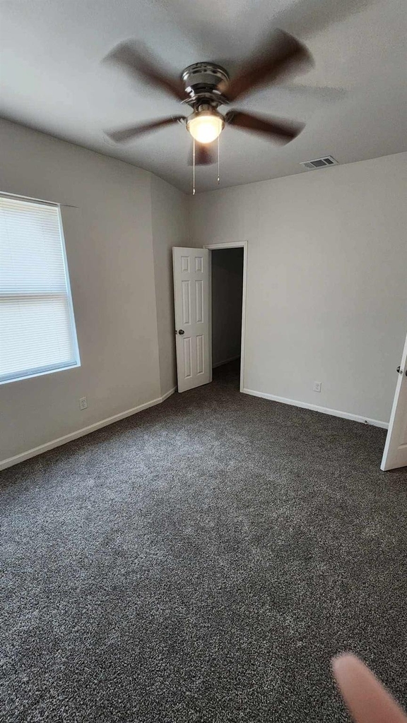 2000 May Street - Photo 17