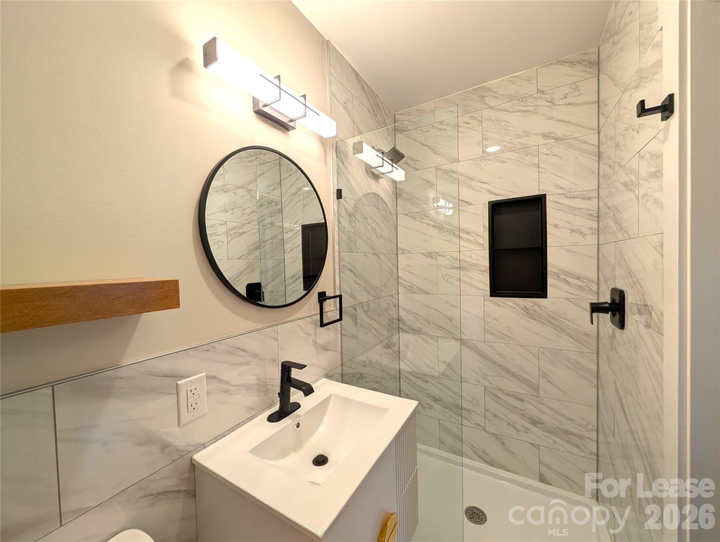 2445 Morton Street - Photo 13