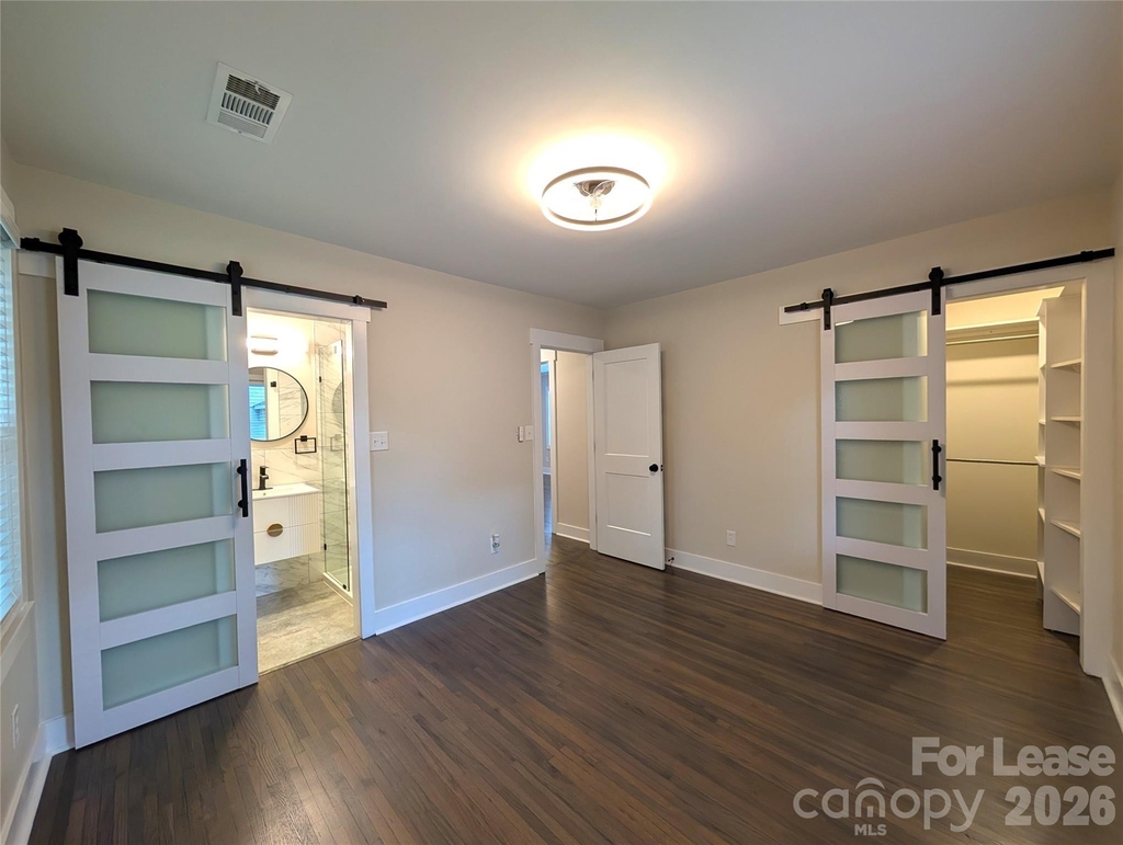 2445 Morton Street - Photo 12