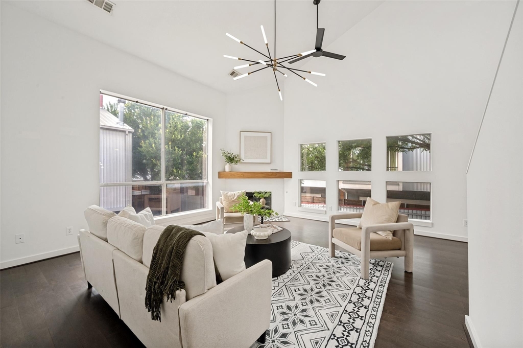 3828 San Jacinto - Photo 12