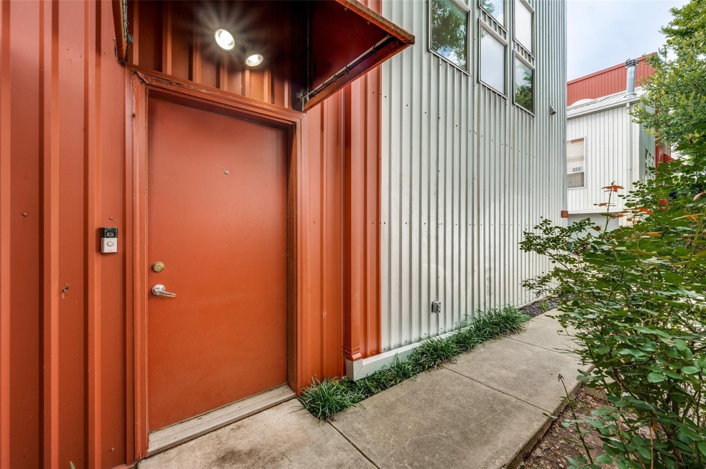 3828 San Jacinto - Photo 21