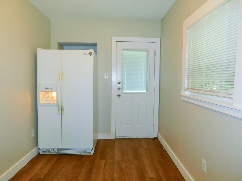 315 W Congress Street - Photo 5
