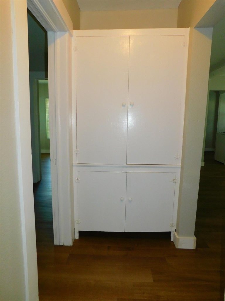315 W Congress Street - Photo 11