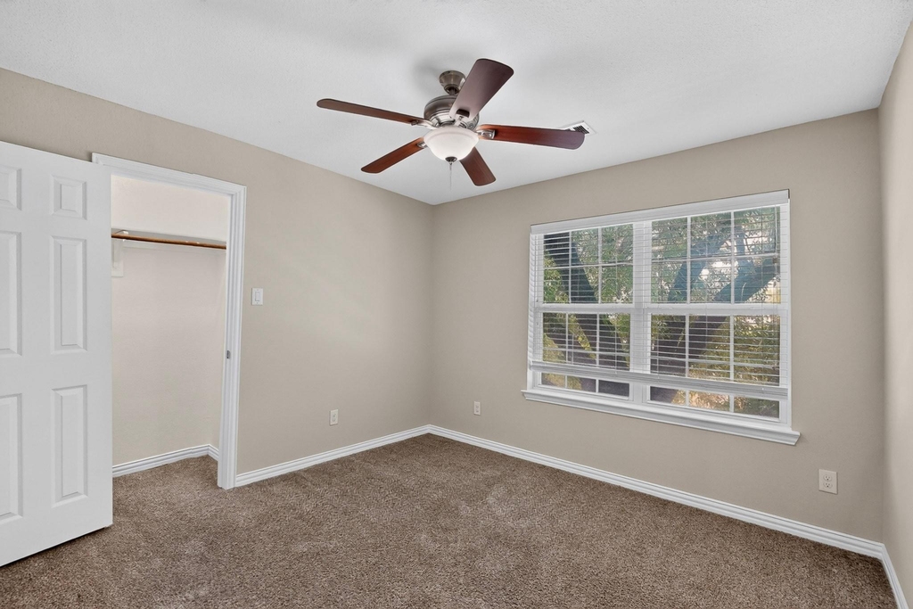 829 Summercreek Drive - Photo 24