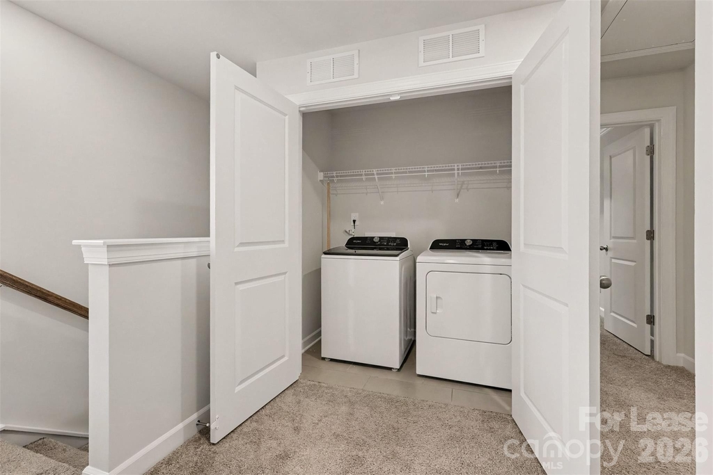 6126 Starview Terrace - Photo 18