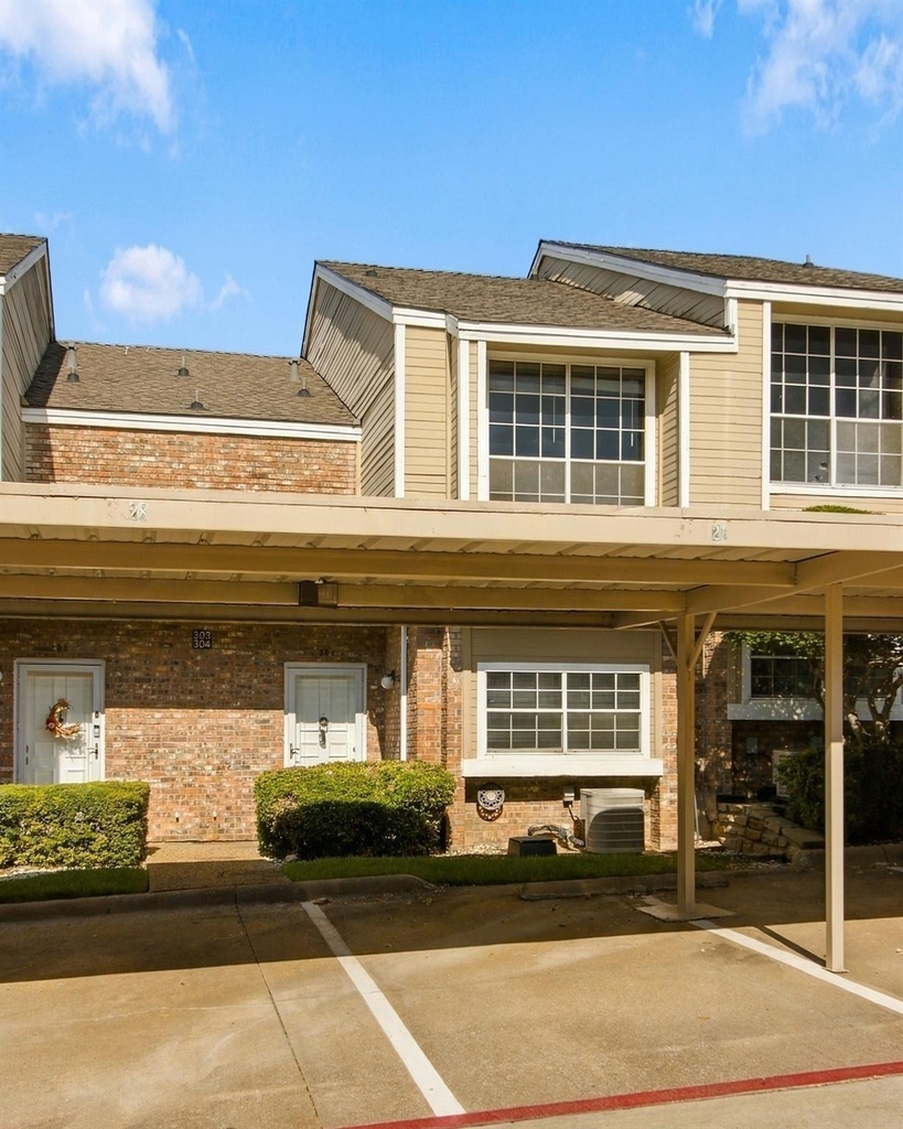 3550 Country Square Drive - Photo 1
