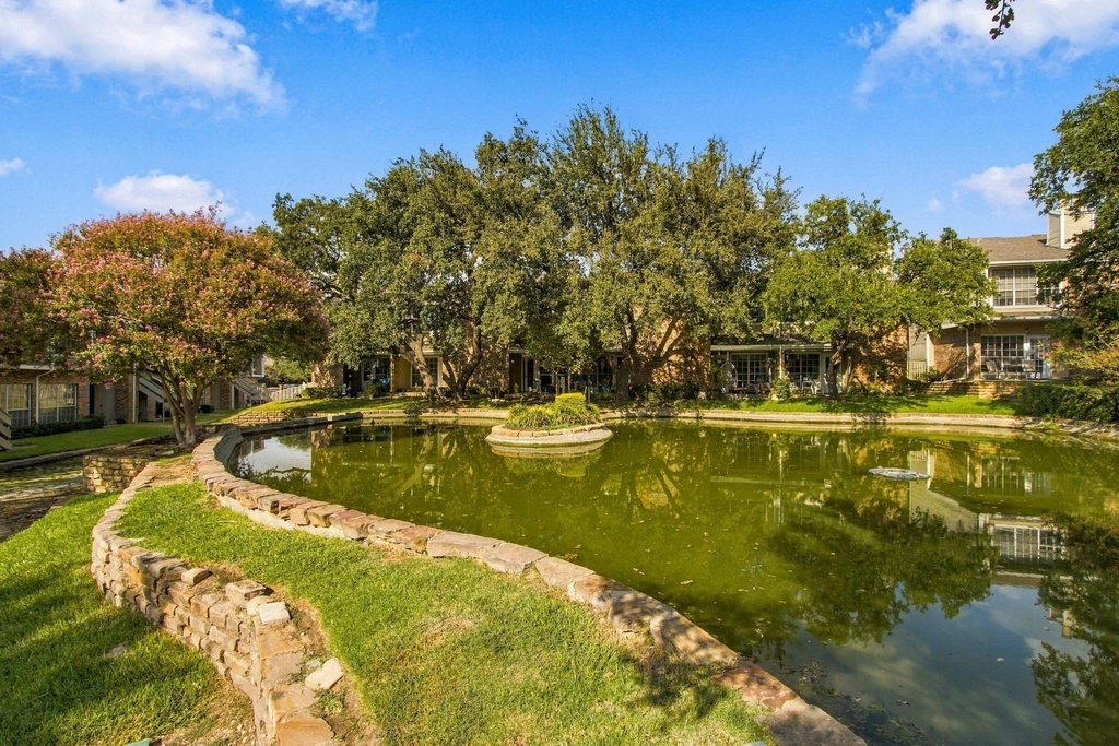 3550 Country Square Drive - Photo 23