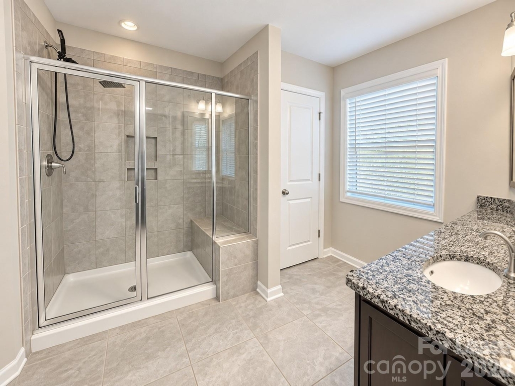 7124 Harris Bay Road - Photo 14
