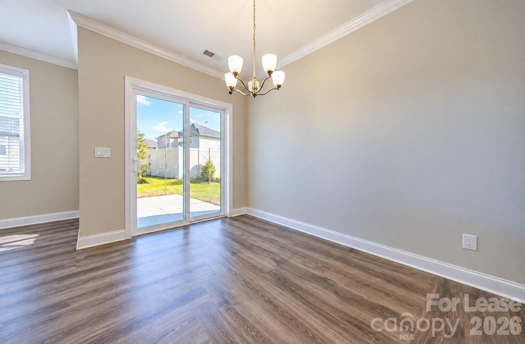 7124 Harris Bay Road - Photo 8