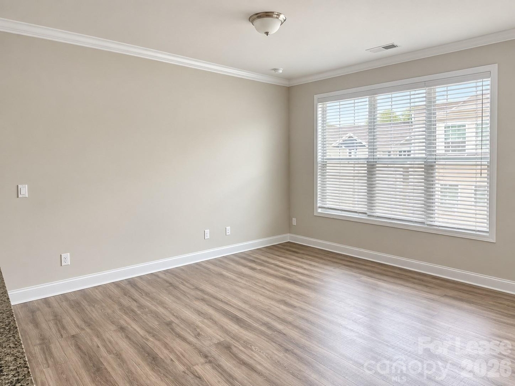 7124 Harris Bay Road - Photo 9
