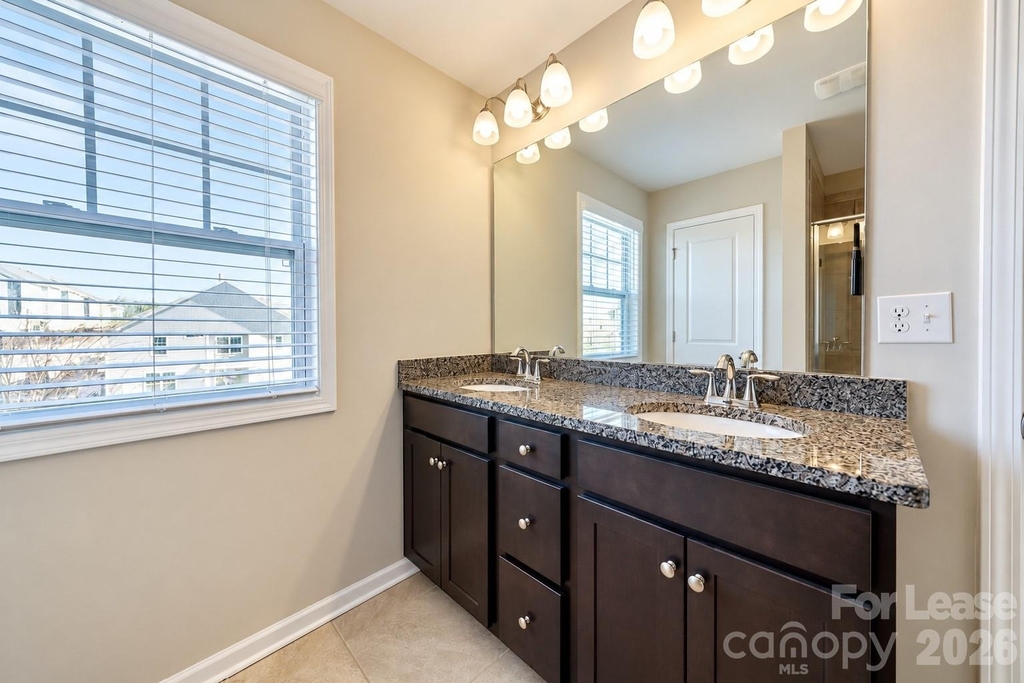 7124 Harris Bay Road - Photo 13
