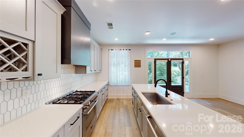 617 W Worthington Avenue - Photo 9