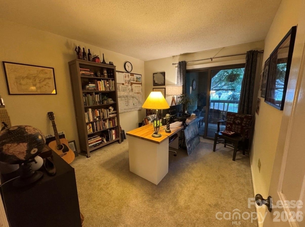 417 W 8th Street - Photo 11