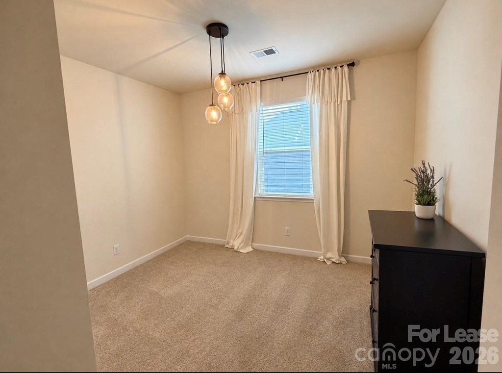 16233 Kelby Cove - Photo 10