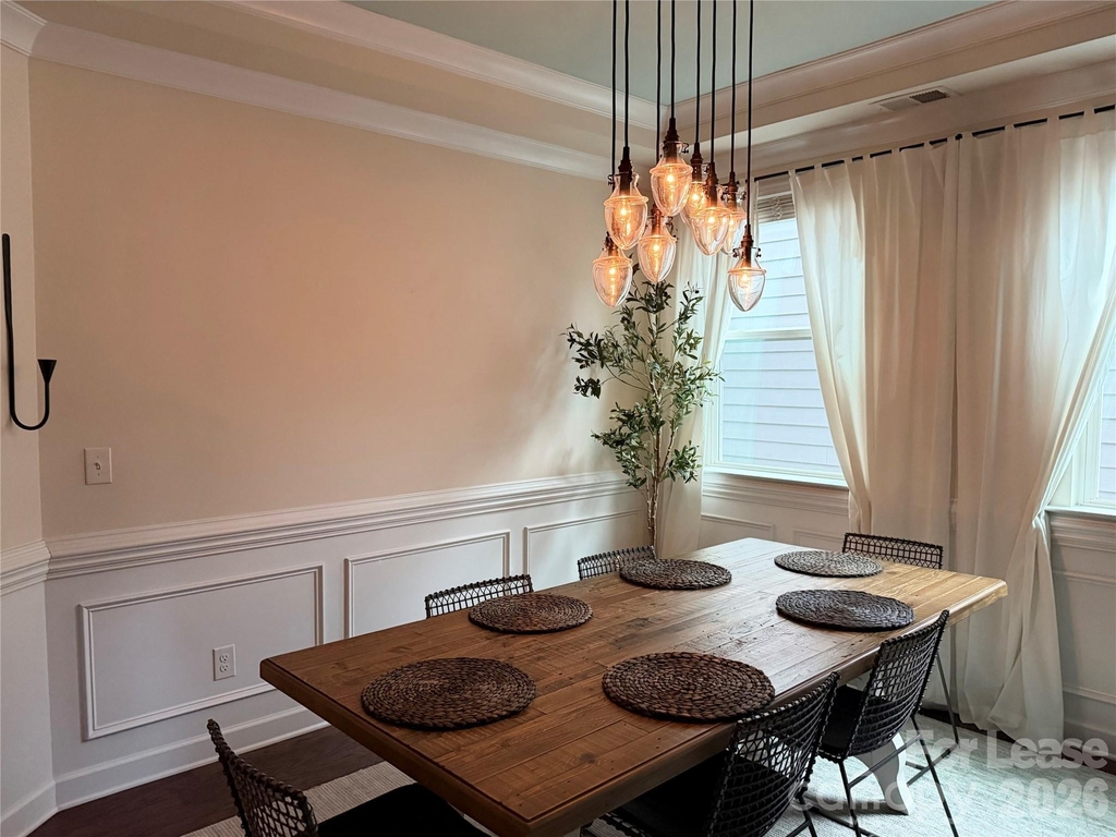 16233 Kelby Cove - Photo 3