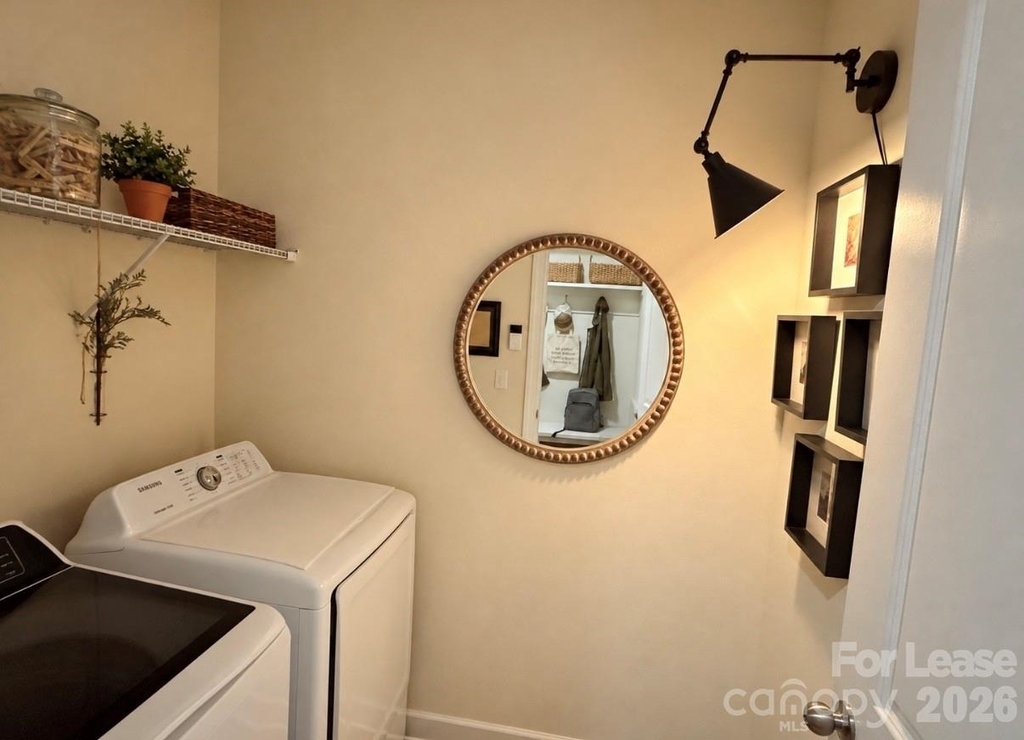 16233 Kelby Cove - Photo 12