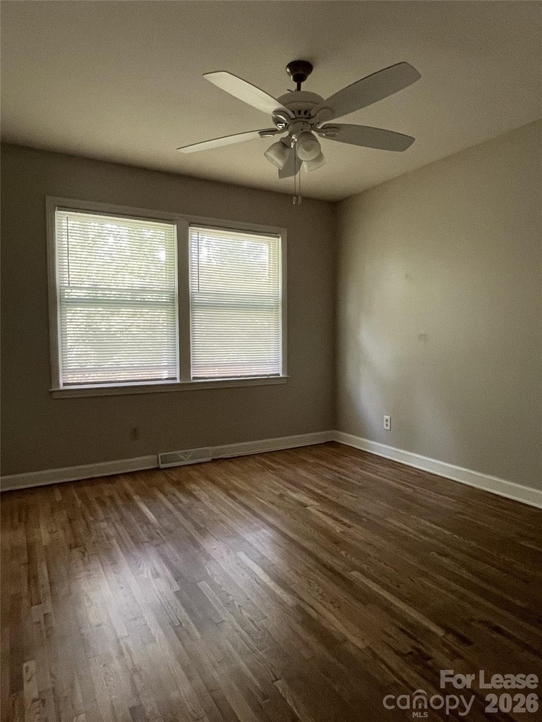 4024 Abbeydale Drive - Photo 15