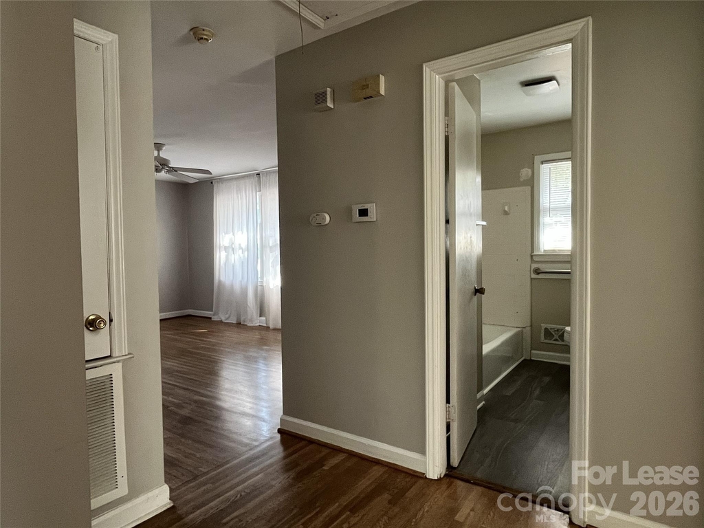 4024 Abbeydale Drive - Photo 16