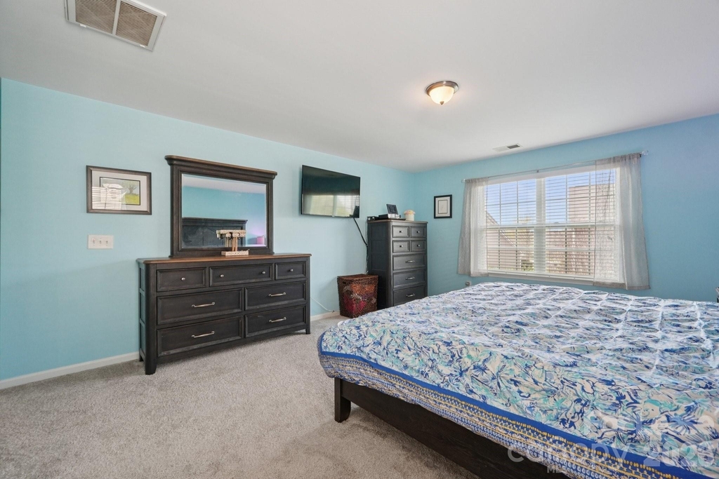 5016 Riverdale Drive - Photo 15