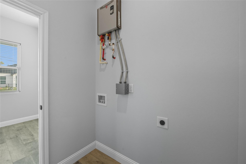 914 E Tucker Street - Photo 7
