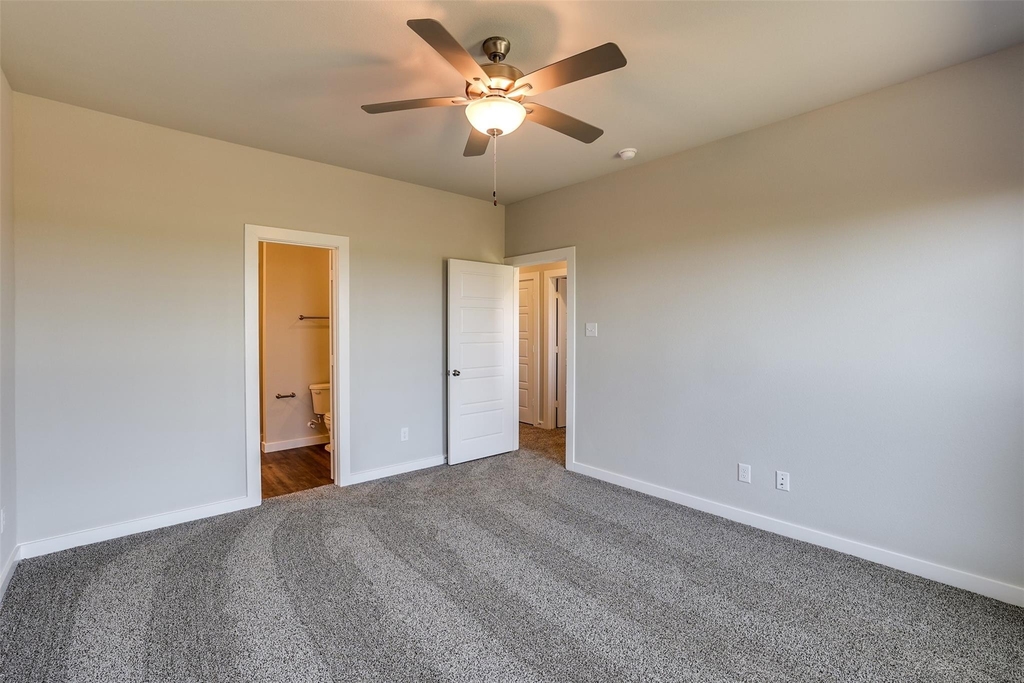 657 Blackland Drive - Photo 20