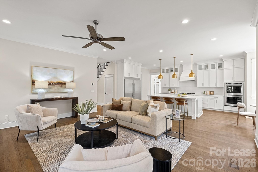 2520 Laburnum Avenue - Photo 18