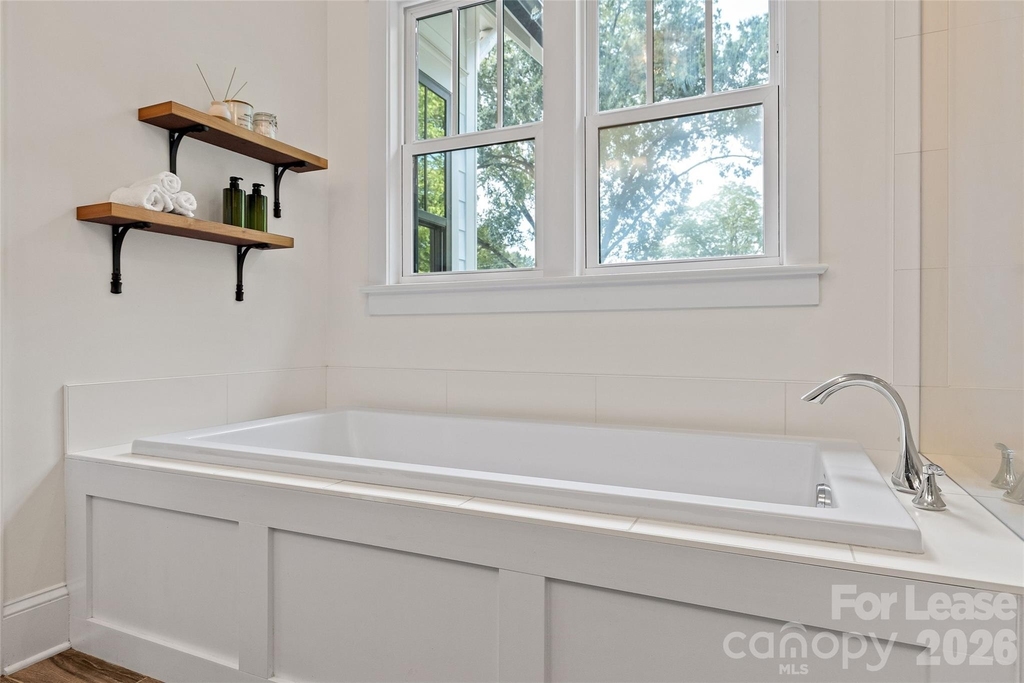 2520 Laburnum Avenue - Photo 29